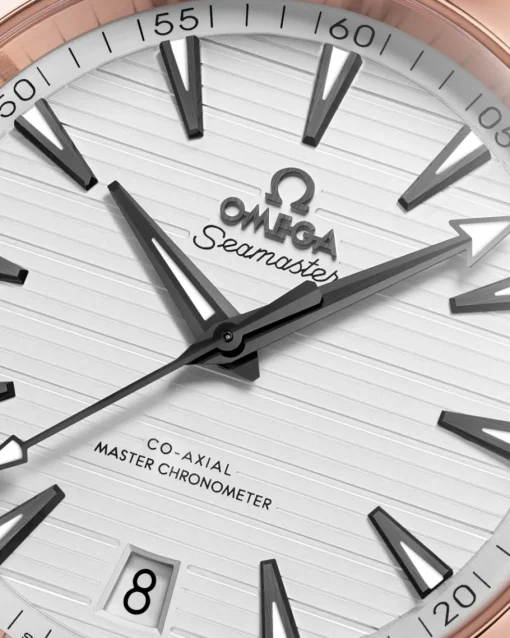 41 mm, acier ‑ or « Sedna™ » sur bracelet caoutchouc|OMEGA Outlet