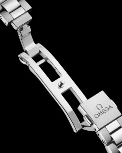 41 mm, acier sur acier|OMEGA Clearance
