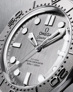 42 mm, acier sur acier|OMEGA New