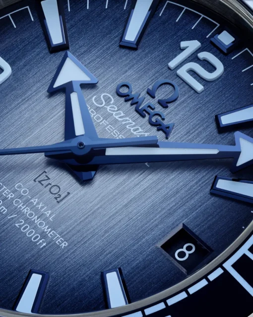 39,5 mm, acier sur acier|OMEGA Clearance