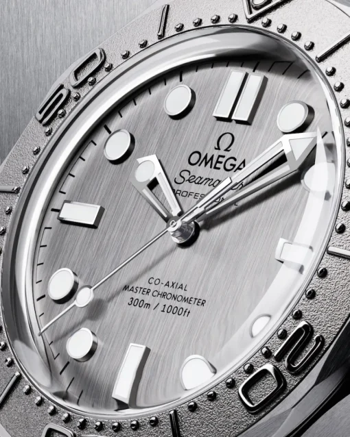 42 mm, acier sur bracelet caoutchouc|OMEGA New
