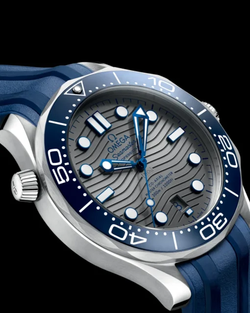 42 mm, acier sur bracelet caoutchouc|OMEGA Fashion