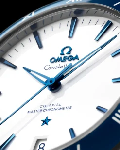 41 mm, acier sur bracelet en cuir|OMEGA Best