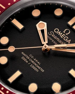 42 mm, Bronze gold sur bracelet caoutchouc|OMEGA New