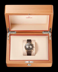 43 mm, Bronze gold sur bracelet en cuir|OMEGA New
