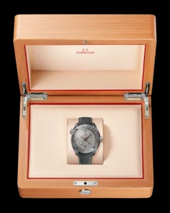 45,5 mm, céramique grise sur bracelet caoutchouc|OMEGA Discount