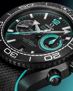 45,5 mm, céramique noire sur bracelet caoutchouc|OMEGA Outlet