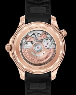 42 mm, or Sedna™ sur bracelet caoutchouc|OMEGA New