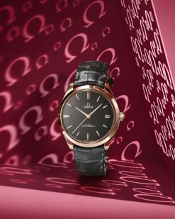 40 mm, or Sedna™ sur bracelet en cuir|OMEGA Best