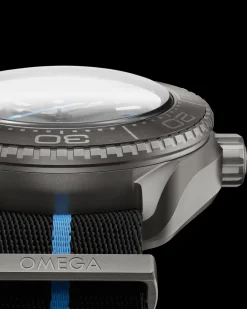 45,5 mm, titane sur bracelet NATO|OMEGA New